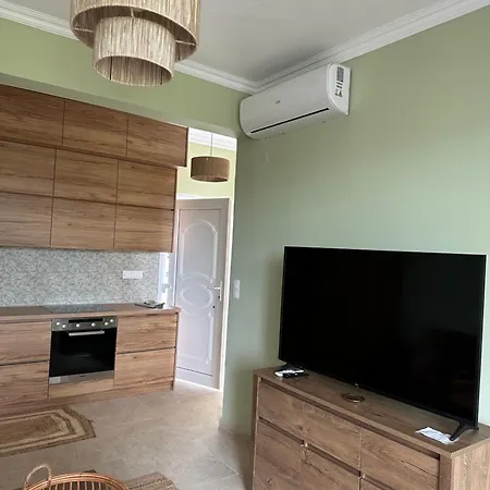 Olivia -ελιά PalaiónTsiflíkion